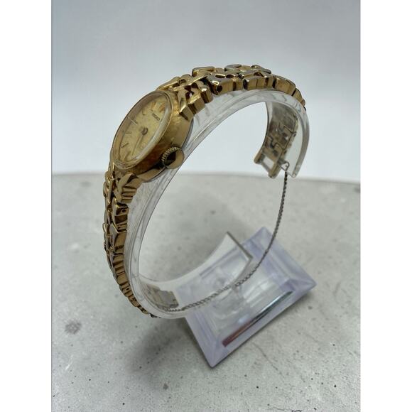 Seiko Gold Oval Analog Dress Wristwatch Base Metal Stainless Steel 6 in 1960-70s main image 7